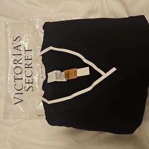 BRAND NEW PINK PREMIUM FLEECE V-NECK PULLOVER SZ LARGE